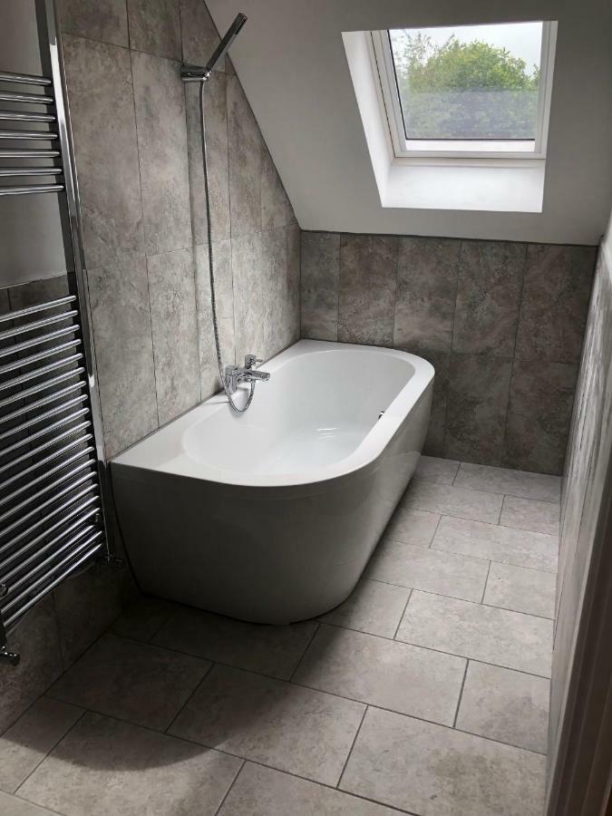 Hamilton Arms Suites Midhurst Luaran gambar